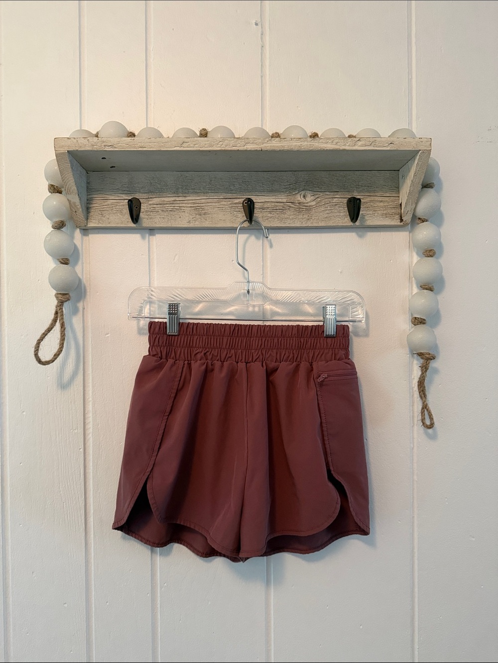 Blooming Jelly Mid/High-Rise Athletic Short in Mauve